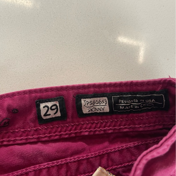 { MISS ME } 5-Pocket Low Rise Skinny Jeans pink angel wings Fuschia 29x31 inseam - Picture 4 of 11